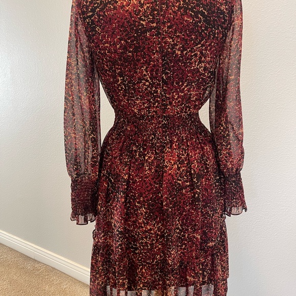 Taylor Dresses & Skirts - Taylor Red and Black Ruffled Tiered Mini Dress